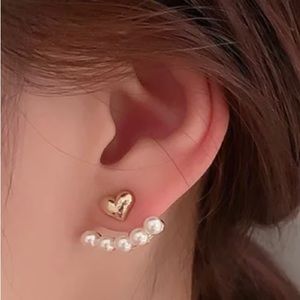 Gold Heart and White Beads Earrings 🌟